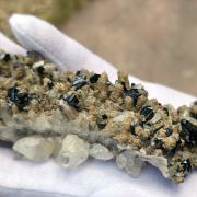 Ilvaite with Calcite on Quartz