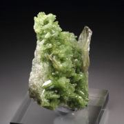 VESUVIANITE, MUSCOVITE