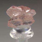 gem pink GARNET var. GROSSULAR