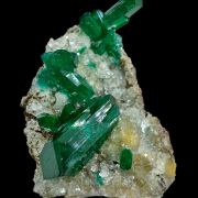Dioptase, quartz