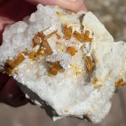 Vanadinite with Calcite
