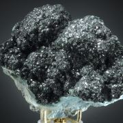 Malachite crystals on Chrysocolla