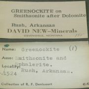 Smithsonite after Dolomite on Quartz