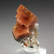 CHABAZITE, HEULANDITE