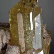 Apatite -CaF (Fluorapatite)