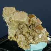 Wulfenite