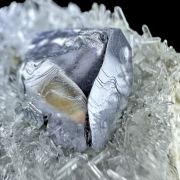 Galena, chalcopyrite, quartz