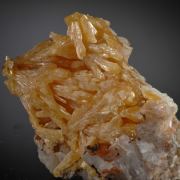 Mimetite w. Arsentsumebite 