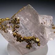 Chalcopyrite on Dolomite