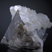 Scheelite with Calcite