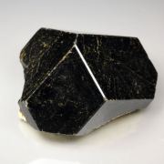 GARNET var. ANDRADITE var. MELANITE
