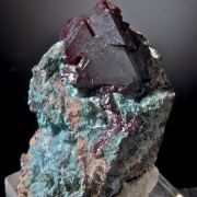 Cuprite (gem) on Plancheite