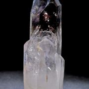 Quartz var Amethyst with movable bubble