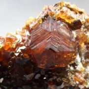 gem GARNET var. SPESSARTINE