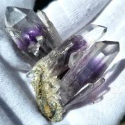Quartz ( var. Amethyst )