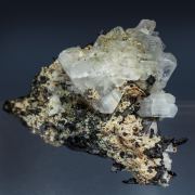 Eudidymite with Aegirine