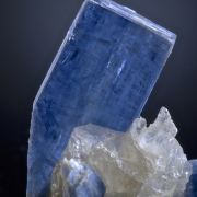 Kyanite on Quartz