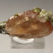 gem GARNET var. GROSSULAR, DIOPSIDE