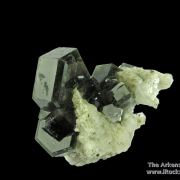 Fluorapatite (fl) on Albite (fl)