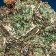 Ludlamite   on Pyrite