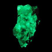 Opale / (variété - « Opal-AN ») / (variété - « Opale Hyalite ») / (« Opale vaisseau sanguin ») / Localité - San Luis Potosi, Mexique