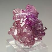 gem VESUVIANITE var. MANGANOAN