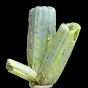 Plumbogummite pseudomorphose after pyromorphite 