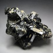 AUGITE, QUARTZ pseudomorph