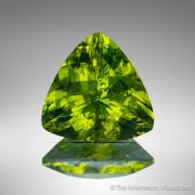 Forsterite var. Peridot (8.07 ct)