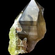 Opal var. hyalite, smoky quartz
