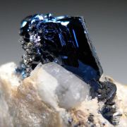 Covellite with Quartz