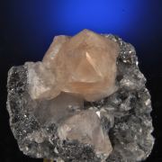 Smithsonite (very fine large crystal) 
