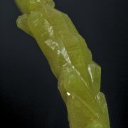 Pyromorphite - elongated, curved and stacked crystals