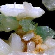 Fluorapophyllite, heulandite, stilbite