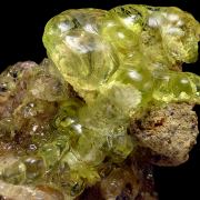 Opal var. hyalite CRAZY FLUORESCENCE