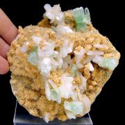 Stilbite, apophyllite, heulandite