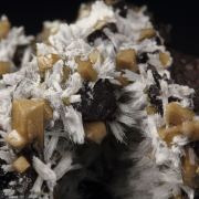 BULTFONTEINITE, OLMIITE