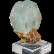 Beryl var. Aquamarine on Scheelite with Muscovite