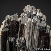 Calcite on Ferberite
