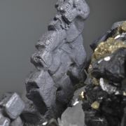 Galena- skeletal and chain growths with Sphalerite, Chalcopyrite and Quartz