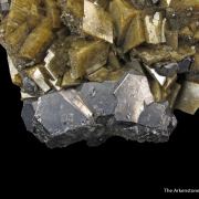 Galena and Siderite on Quartz