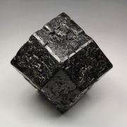 GARNET var. ANDRADITE var. MELANITE - floater