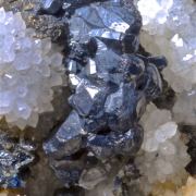 Pyrargyrite with Polybasite, Chalcopyrite, Quartz