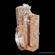 Rhodochrosite ps. Serandite, Natrolite