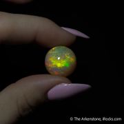 Opal (24.40 ct)