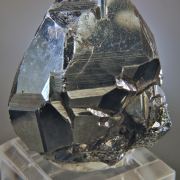 Hematite (large twinned crystals)