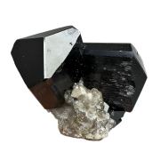Tourmaline schorl, quartz