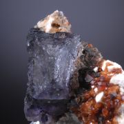 Fluorite and Spessartine w. Hyalite