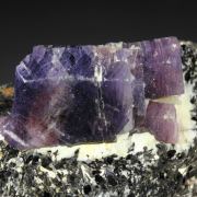 bi-color CORUNDUM var. RUBY, MUSCOVITE