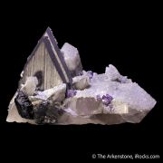 Ferberite on Quartz with Fluorite